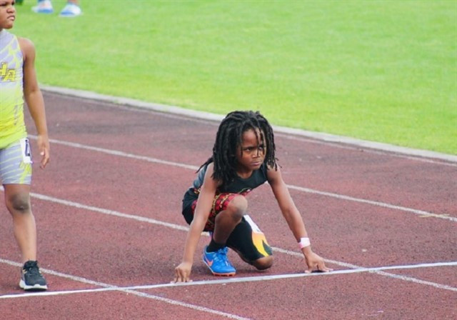 Con sólo 7 años, Rudolph Ingram vuela sobre la pista