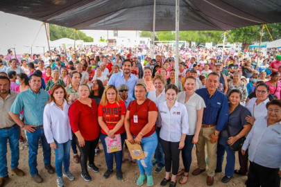 Acercan Ayuntamiento y DIF-Reynosa programas y servicios a familias de Integración Familiar 