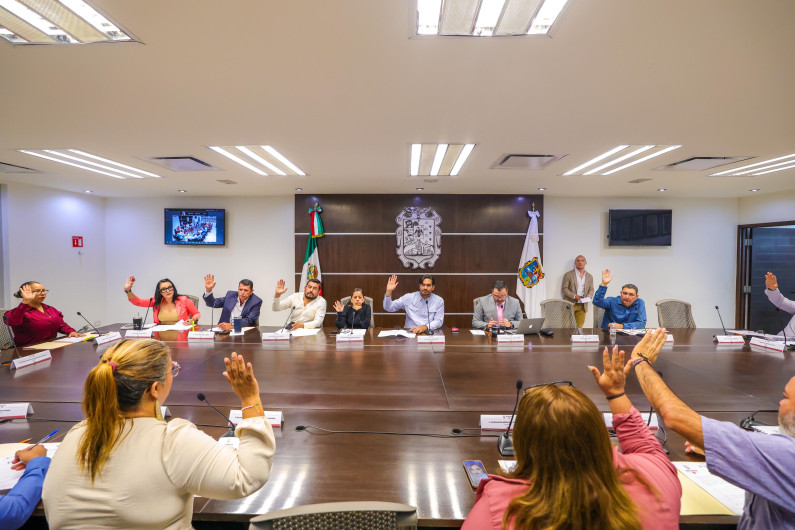 Aprobó Cabildo fecha y recinto para Primer Informe de Gobierno del Alcalde Carlos Peña Ortiz