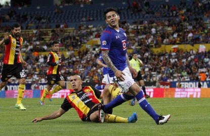 Cruz Azul empata con Leones Negros primer juego amistoso para Liga MX  