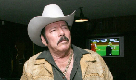 Lalo Mora ingresa a cuidados intensivos debido a COVID-19 