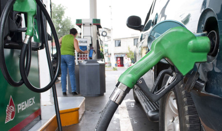 Morena presenta 280 amparos contra 'gasolinazo'