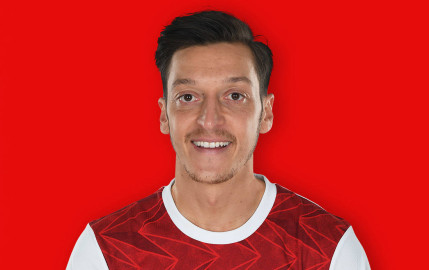 Özil tendría en mente jugar en Estados Unidos o Turquía
