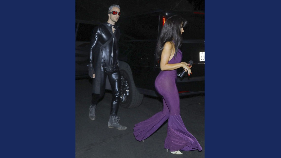 Kim Kardashian se transforma en Selena Quintanilla