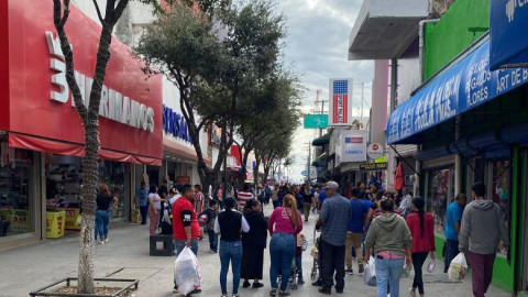 Ponen orden al comercio informal en la peatonal Hidalgo