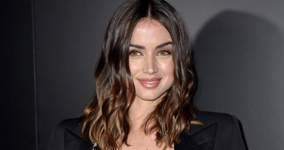 Ana de Armas reemplaza a Scarlett Johansson en “Ghosted”