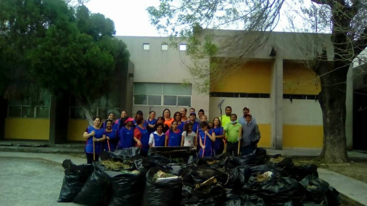 Realizan jornada de limpieza en Hospital General 
