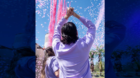 Alex Fernández y Alexa Hernández revelan el sexo de su bebé