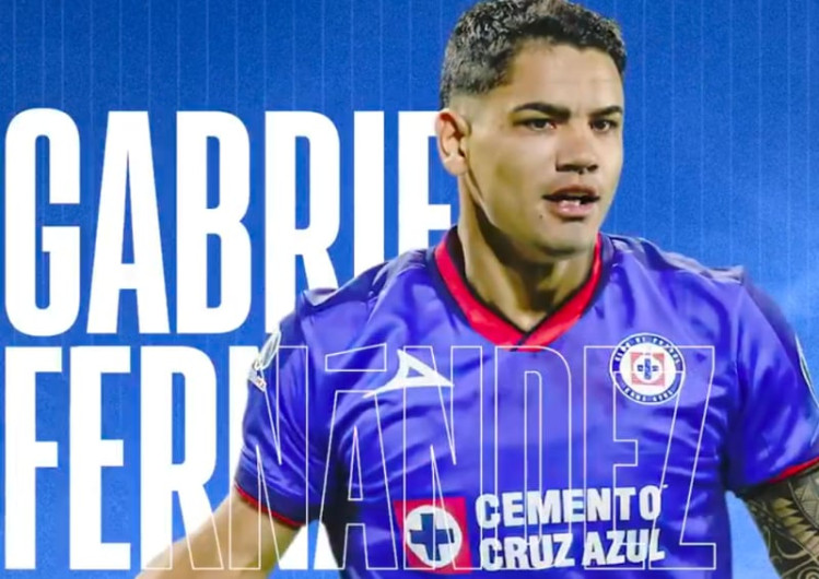 Cruz Azul anuncia al 'Toro' Fernández como su nuevo refuerzo 