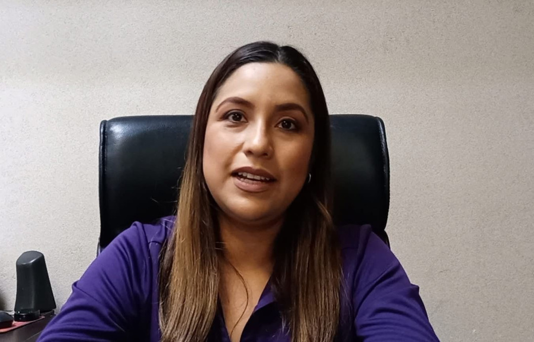 Se concientizan sobre el cáncer de mama 