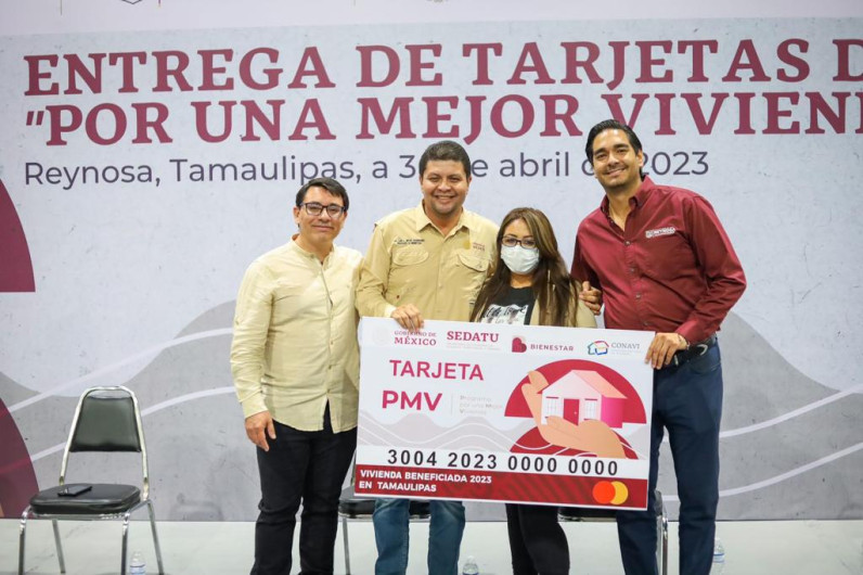 Participó Carlos Peña Ortiz en la entrega de recursos "Por una Mejor Vivienda"