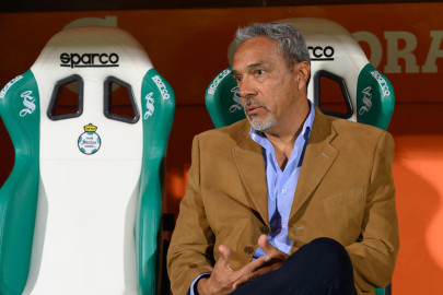 Fallece Martín Pérez, DT de Santos Femenil