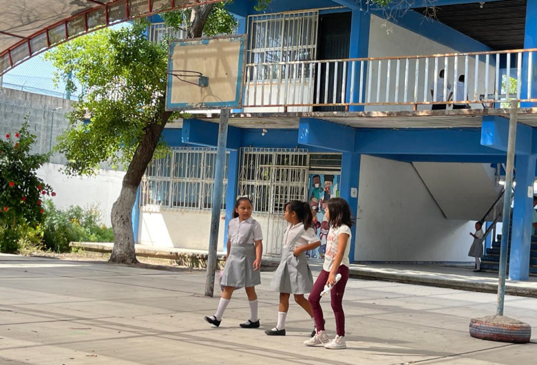 Urge mantenimiento de climas en escuelas para enfrentar calor