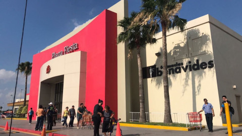 Buscan a adolescente en Matamoros; desapareció de Plaza Fiesta 