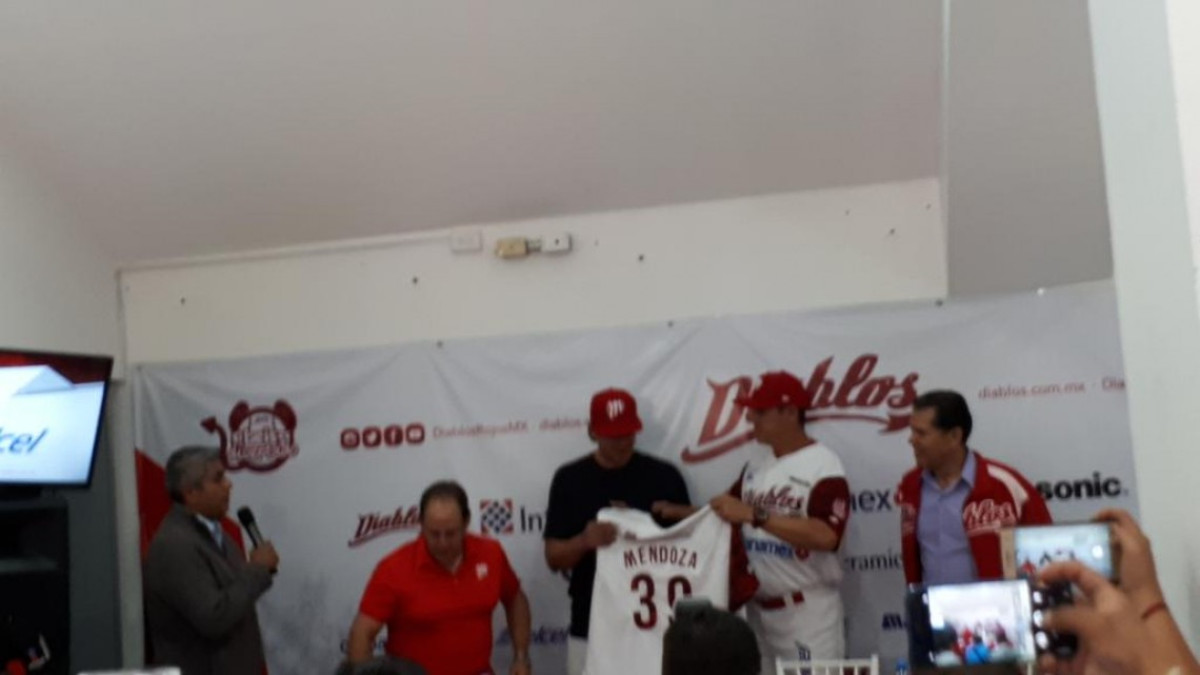 Presenta Diablos Rojos a Luis Alonso Mendoza como refuerzo
