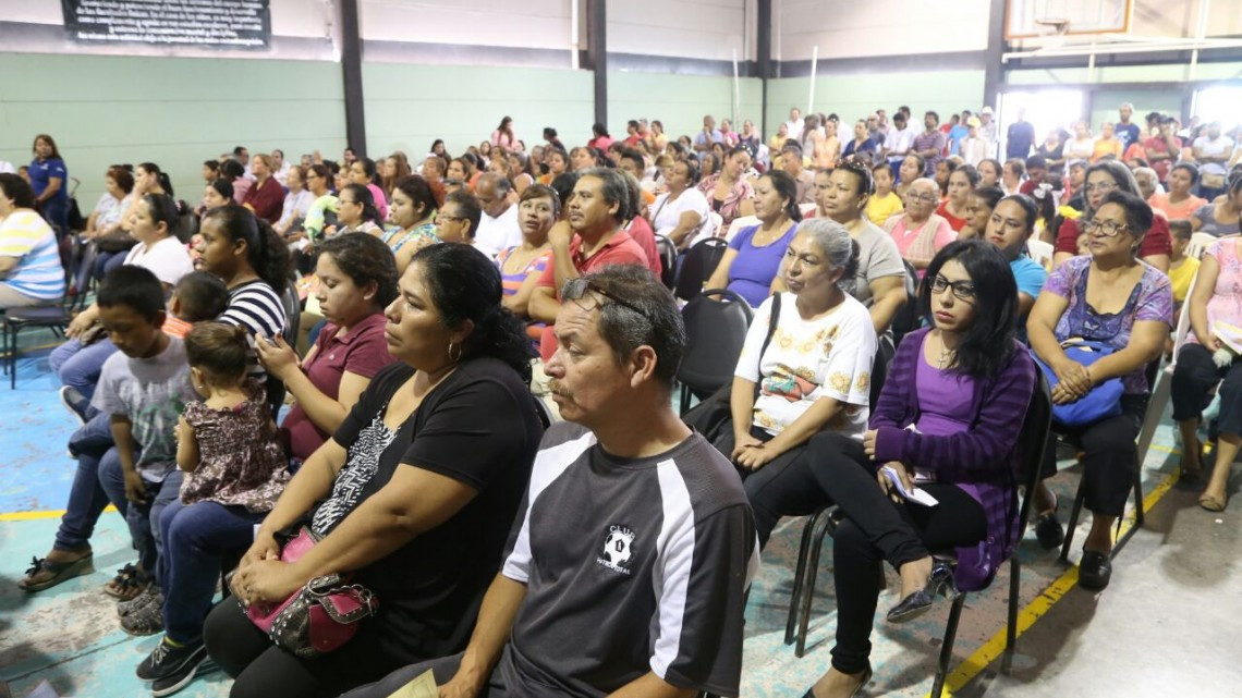 Jarachina Sur recibe apoyo de la alcaldesa Maki Ortiz