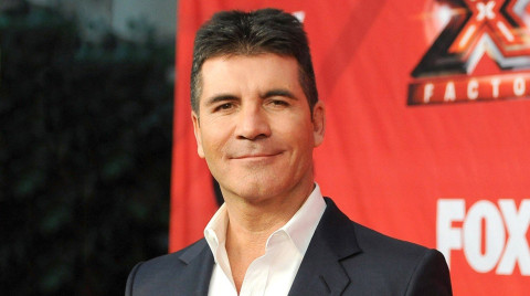 Simon Cowell es hospitalizado de urgencia 