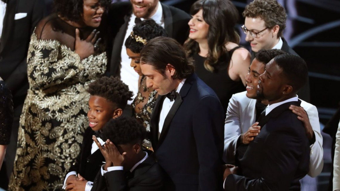 Triunfo de "Moonlight" devuelve la esperanza a gueto en Miami