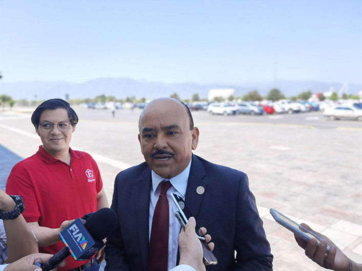 Presenta iniciativa para disminuir intereses de banco y sofomes