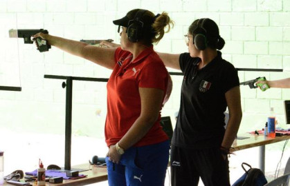 Tiradoras mexicanas Quezada y Zavala con oro y plata en JCC