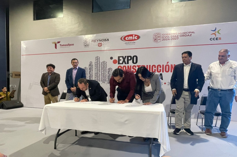 Ayuntamiento y CMIC refuerzan compromisos para apoyar sectores vulnerables