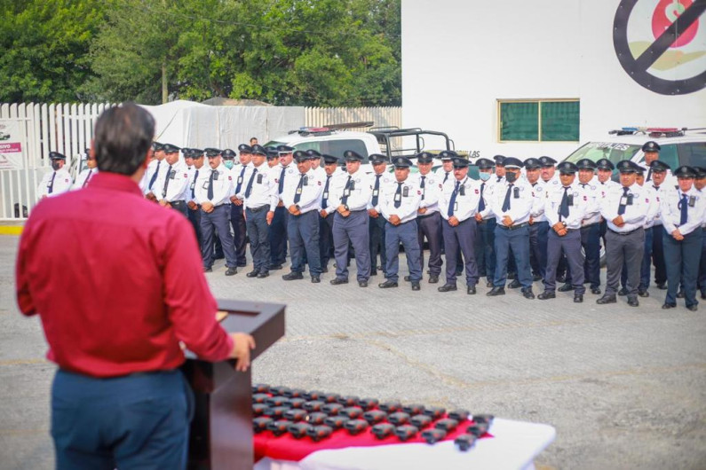 Entregan equipos tecnológicos a Tránsito y Vialidad 