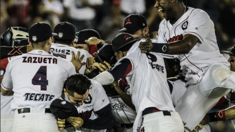 León vence 4-2 a Puebla y avanza playoff