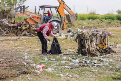 Programó Carlos Peña Ortiz mantenimiento de drenes y canales pluviales 
