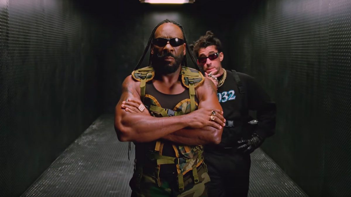 Bad Bunny cantará en vivo en el WWE Royal Rumble 2021