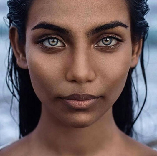 Modelo musulmana es encontrada muerta de manera misteriosa