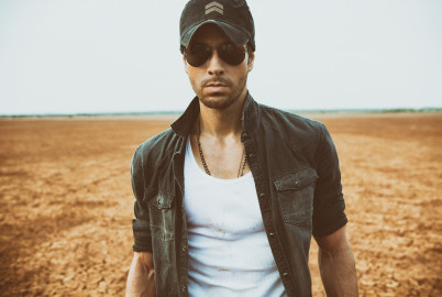 Enrique Iglesias lanza disco de ‘grandes exitos’