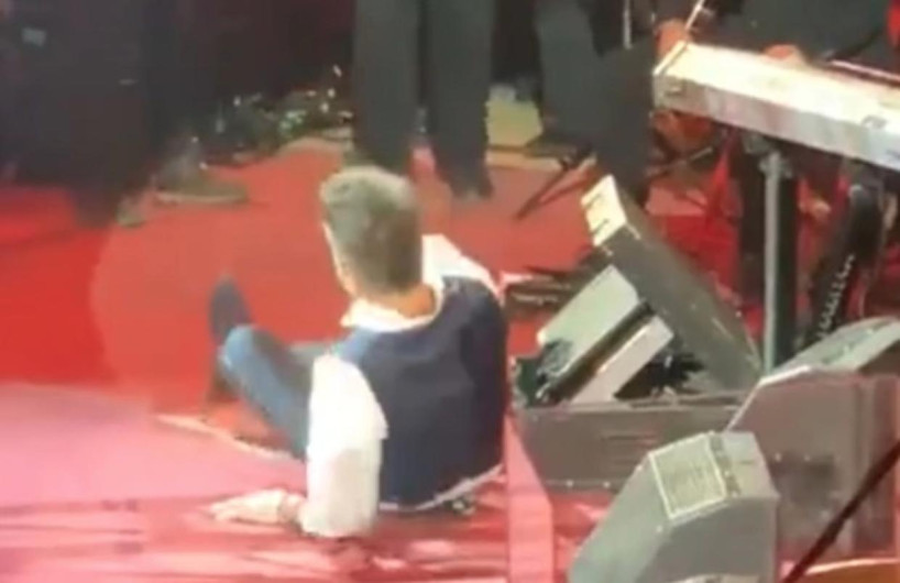 Alejandro Fernández se cae en pleno show