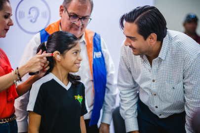 Realizan Ayuntamiento y DIF Reynosa Campaña de Aparatos Auditivos