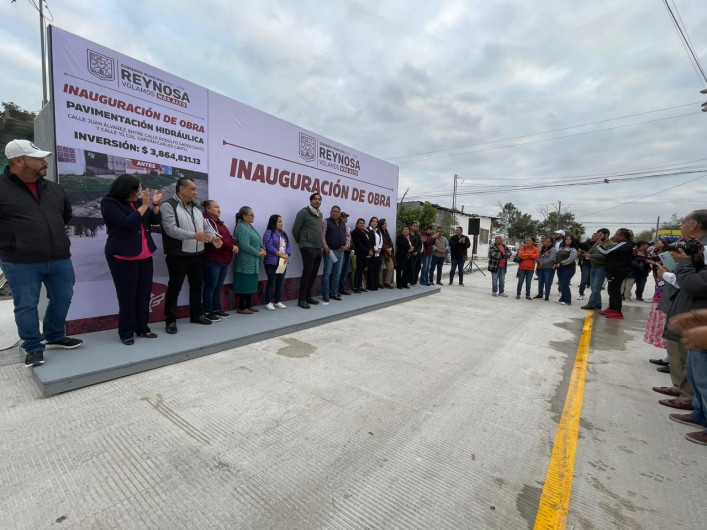 Invierten 3 mdp en pavimentación en colonia Capitán Carlos Cantú