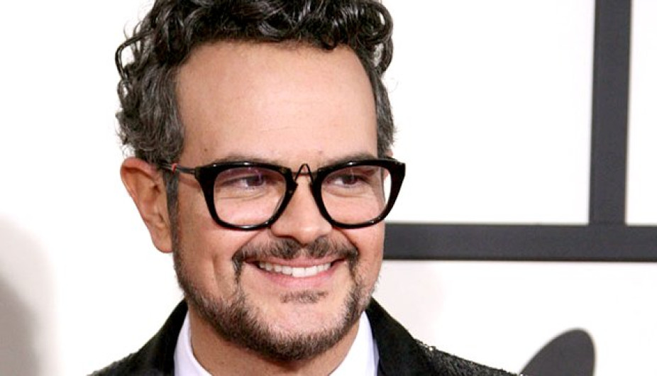 A Aleks Syntek ahora lo llaman racista