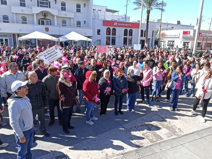 Marchan en Reynosa por la democracia