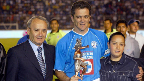 Hermosillo felicita a Cruz Azul por titulo de copa