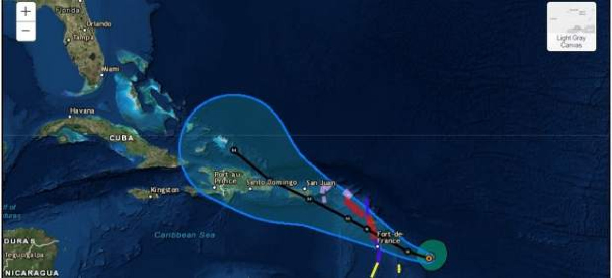 Huracán 'María' sube a categoría 2 y se dirige a las islas del Caribe