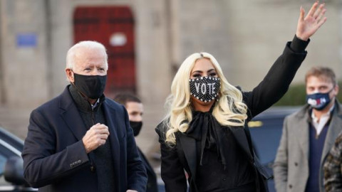 Celebridades celebran victoria de Biden 