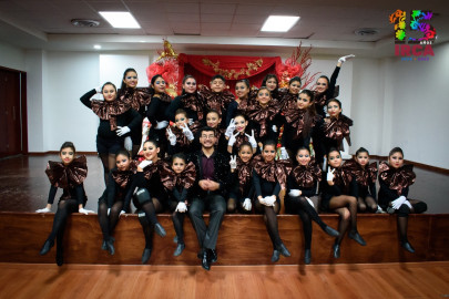 Presentó IRCA Muestra Navideña de Danza