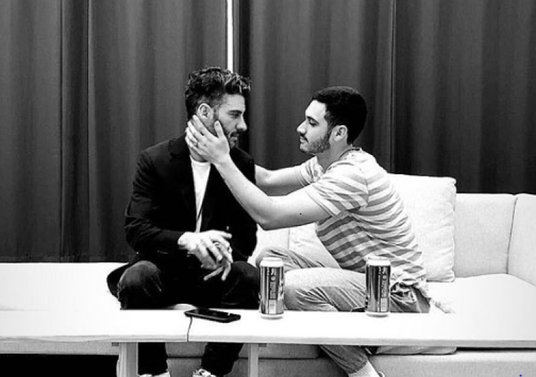 Aparece otra pareja gay en Televisa