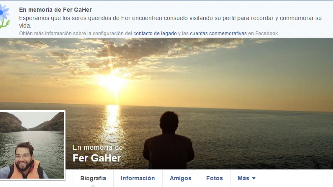 Facebook rinde homenaje a victimas de choque en Reforma