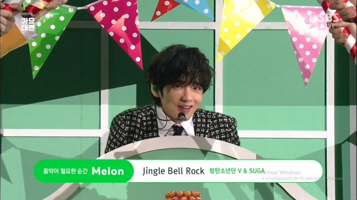 BTS cantan "Feliz Navidad" en español 