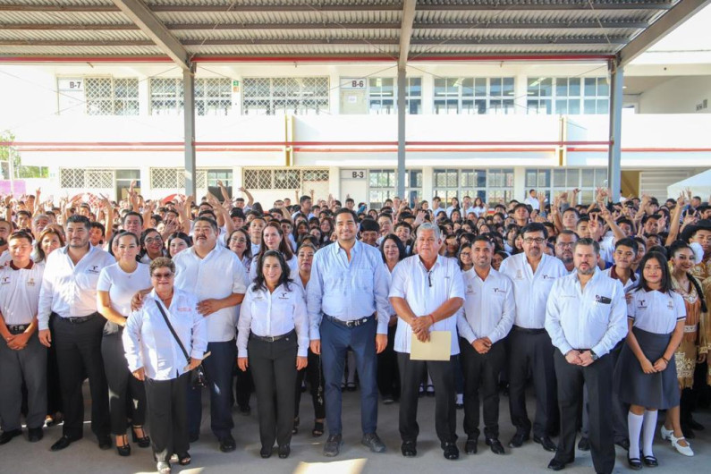Dio el Arranque del Ciclo Escolar 2023-2024 el Alcalde de Reynosa