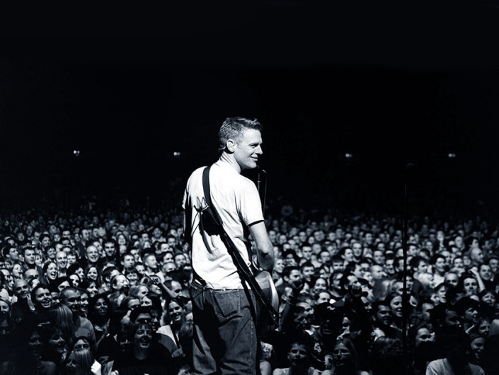 Bryan Adams en concierto en el Palacio de los Deportes