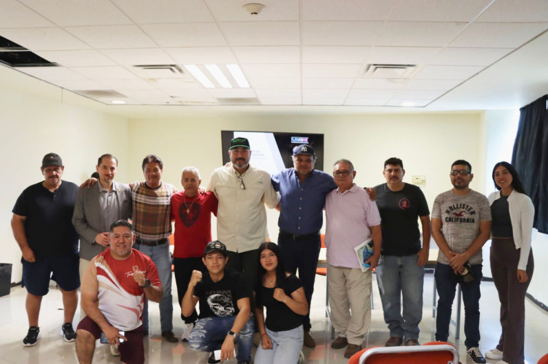 Imparten con apoyo de Carlos Peña Ortiz “Boxeo para Entrenadores”