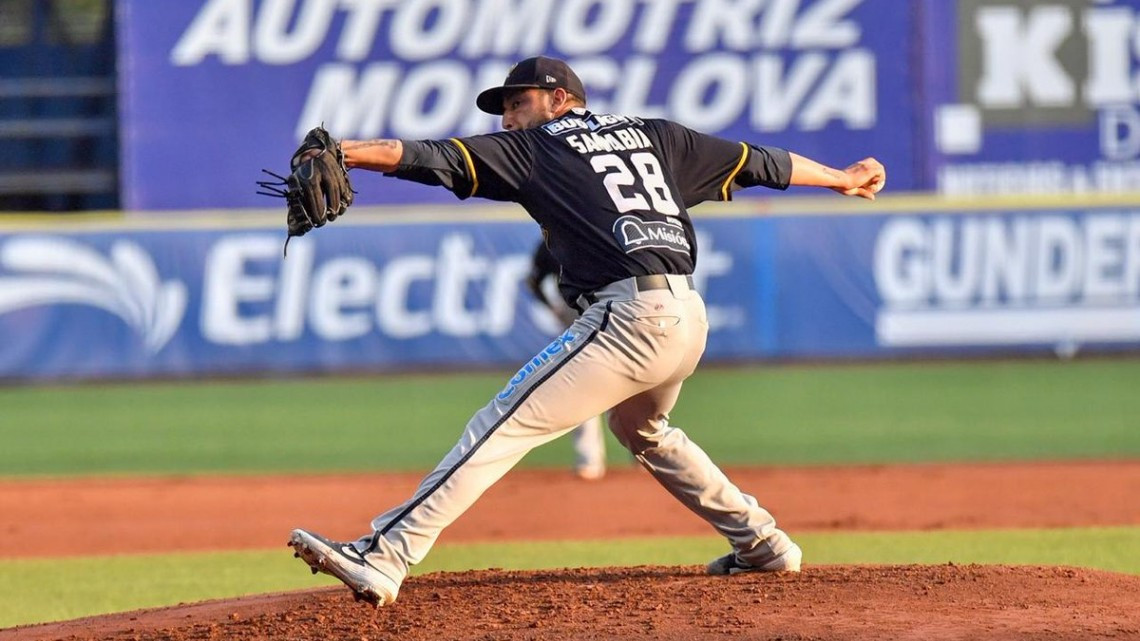 Acereros de Monclova aseguraron la serie al vencer 18-1 a Rieleros 