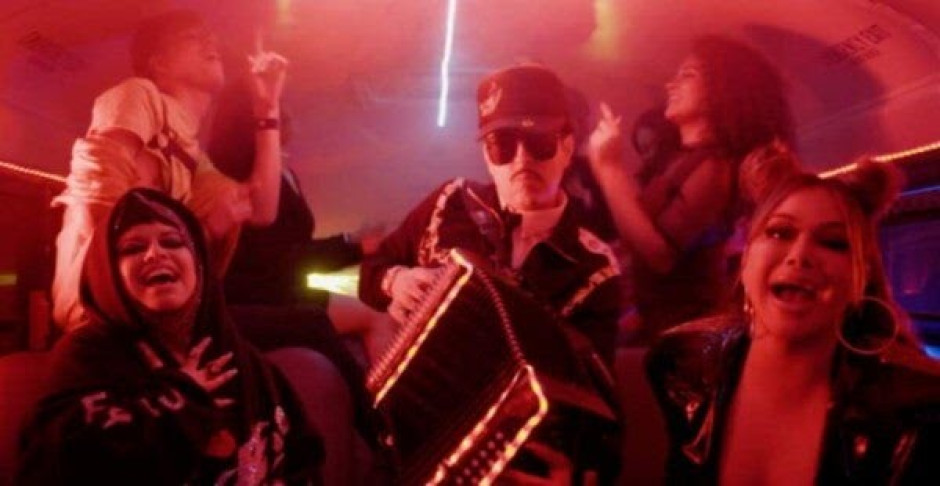 Amandititita y Chiquis Rivera estrenan canción