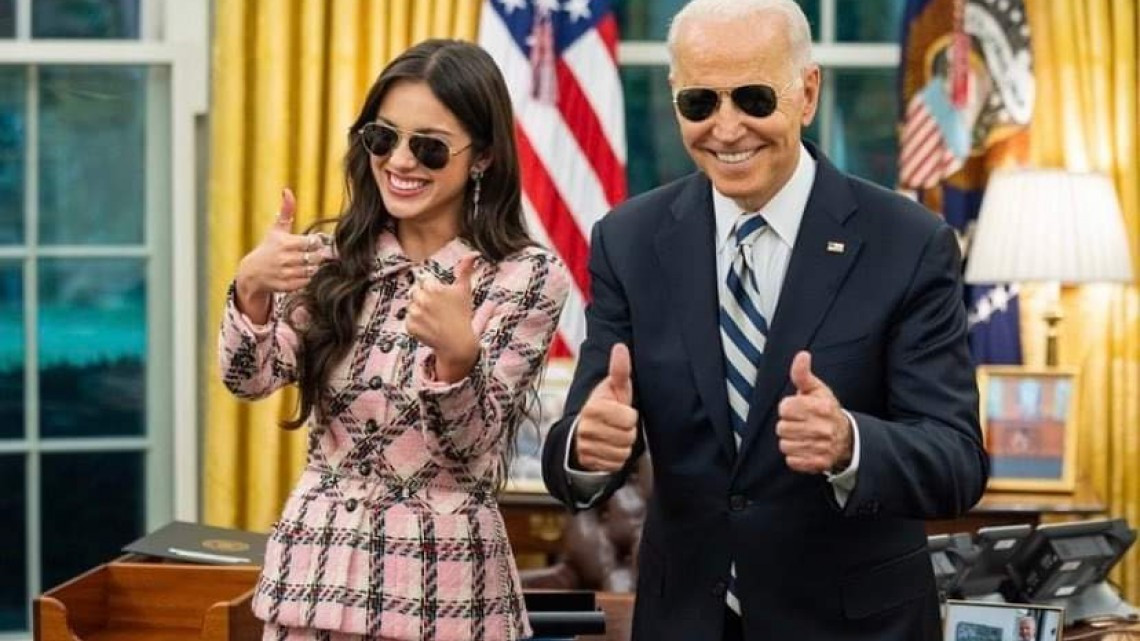 Olivia Rodrigo se alía con Biden para promover vacunación contra covid-19