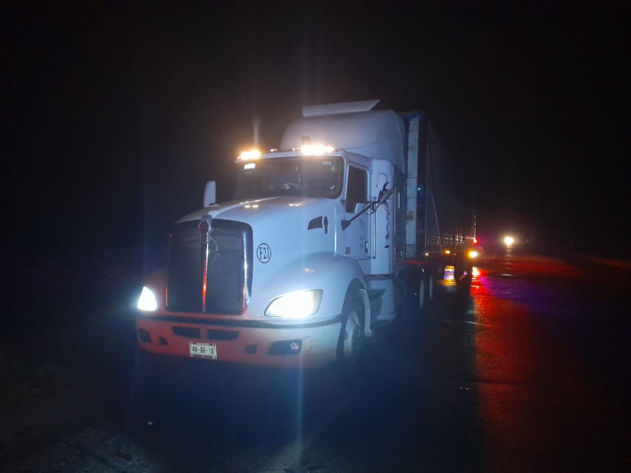 Precaución: Choque entre dos tráilers en Carretera San Fernando- Reynosa